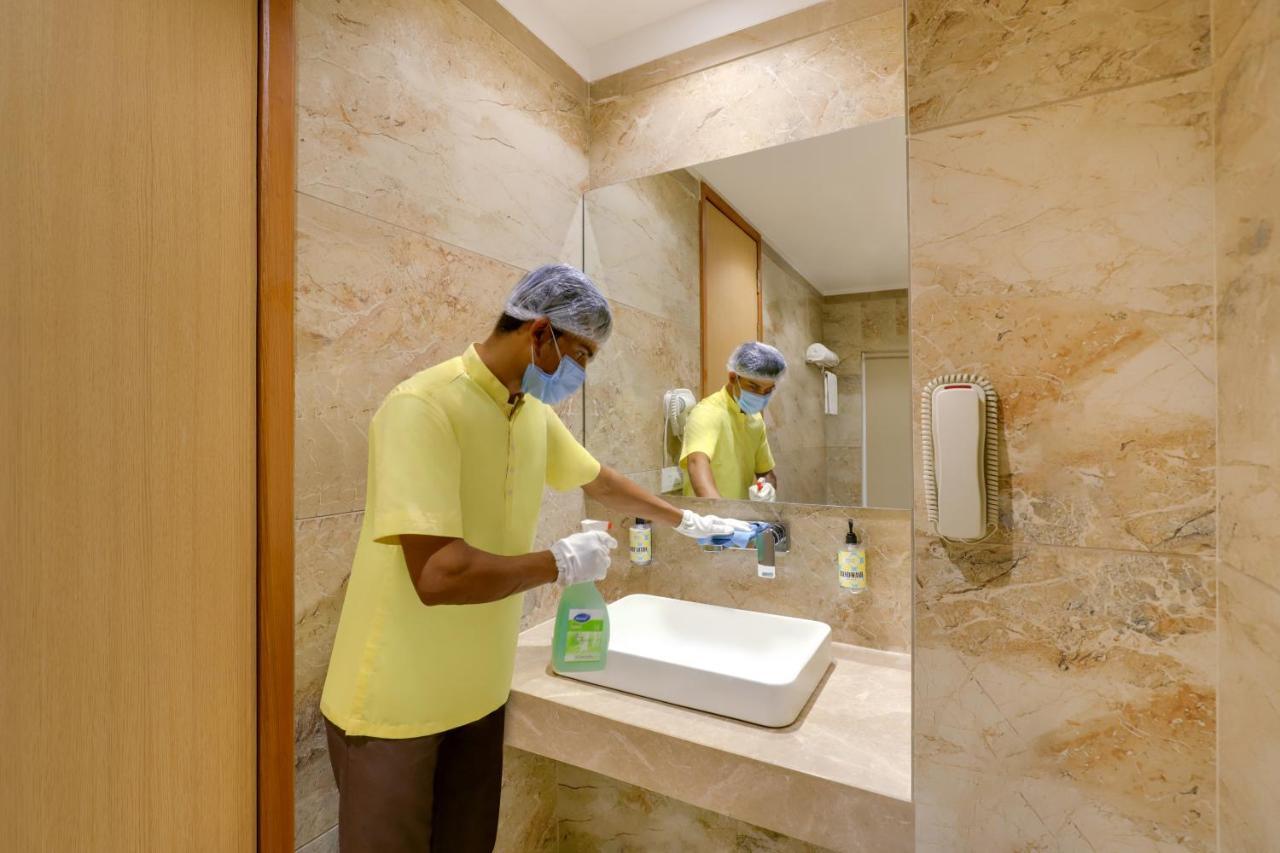 Lemon Tree Hotel Agra Shikohabad Exterior photo